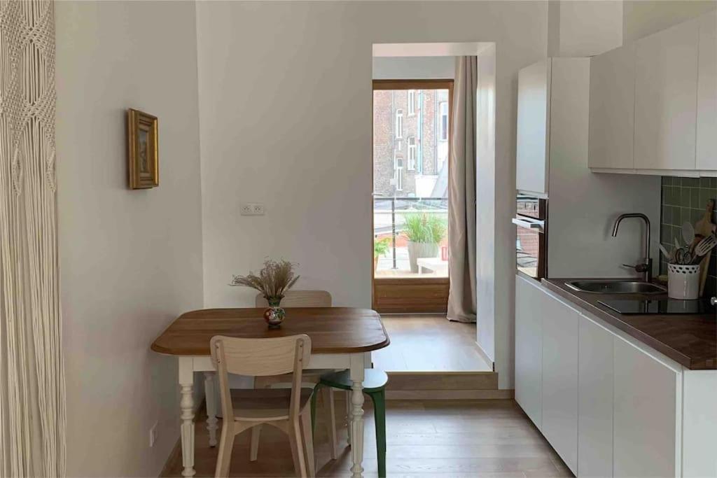 Appartement Centre Ville Avec Terrasse ليل المظهر الخارجي الصورة